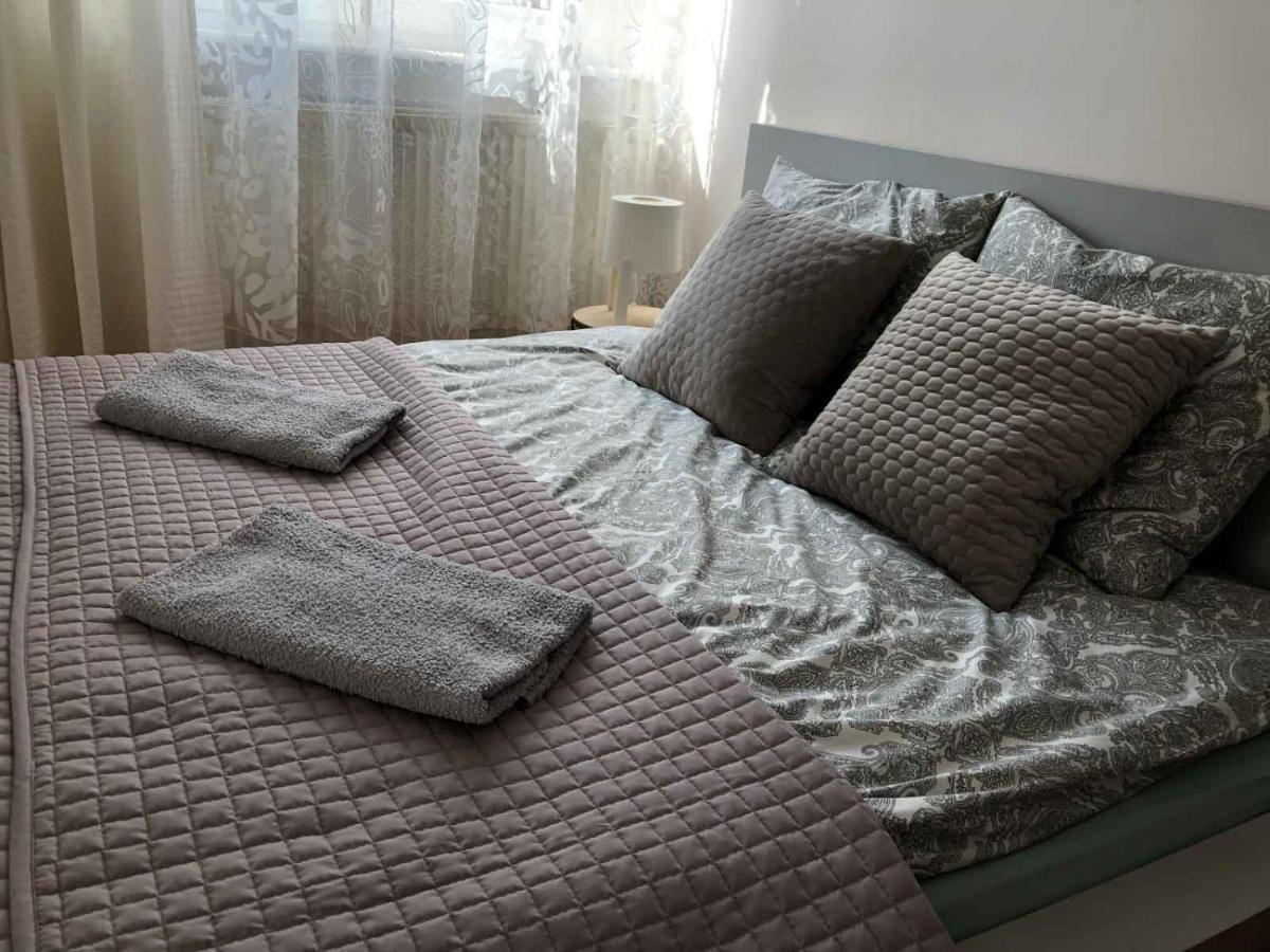 Bankowa 8 Guest Rooms 지엘로나구라 외부 사진